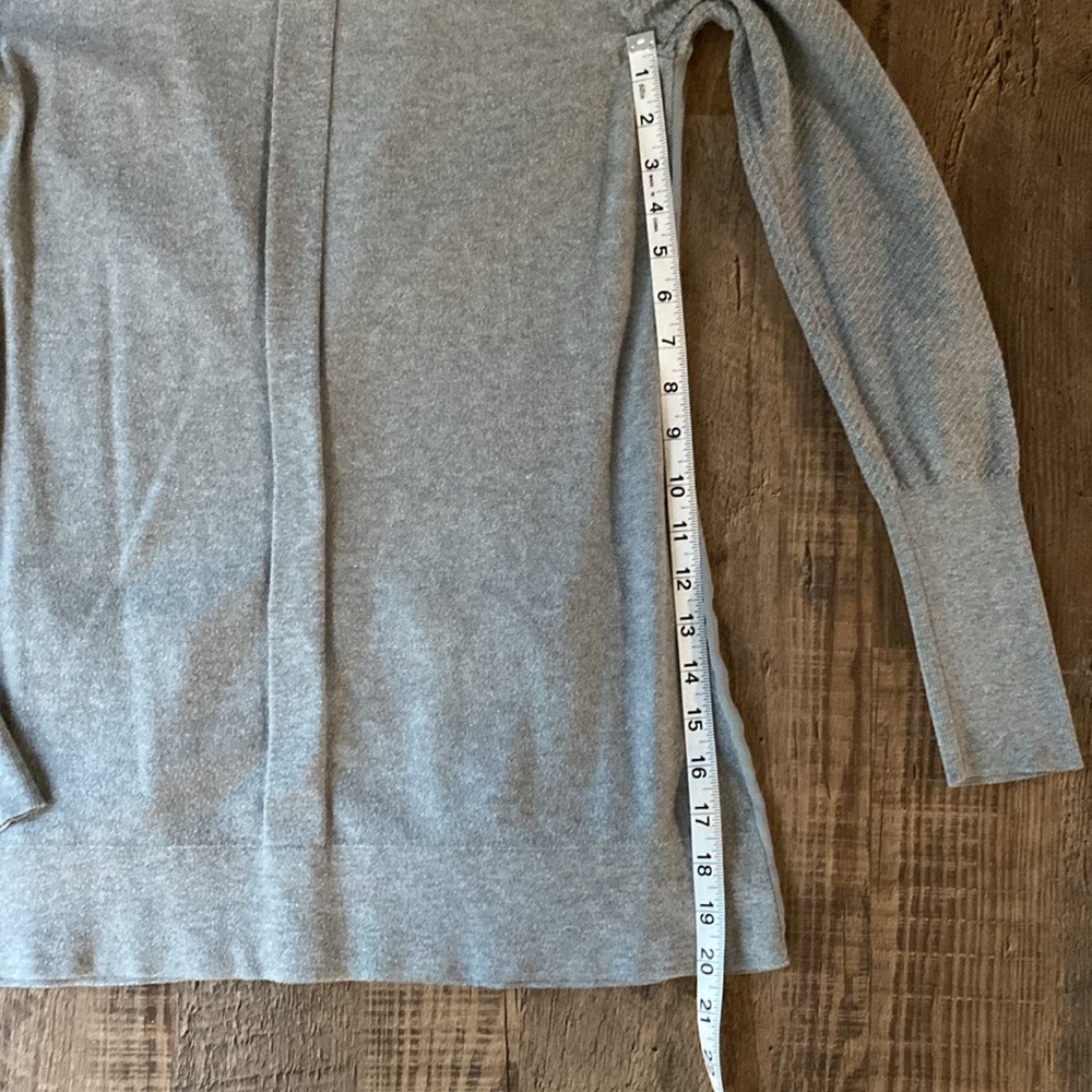 Cardigan - Picture 6 of 10